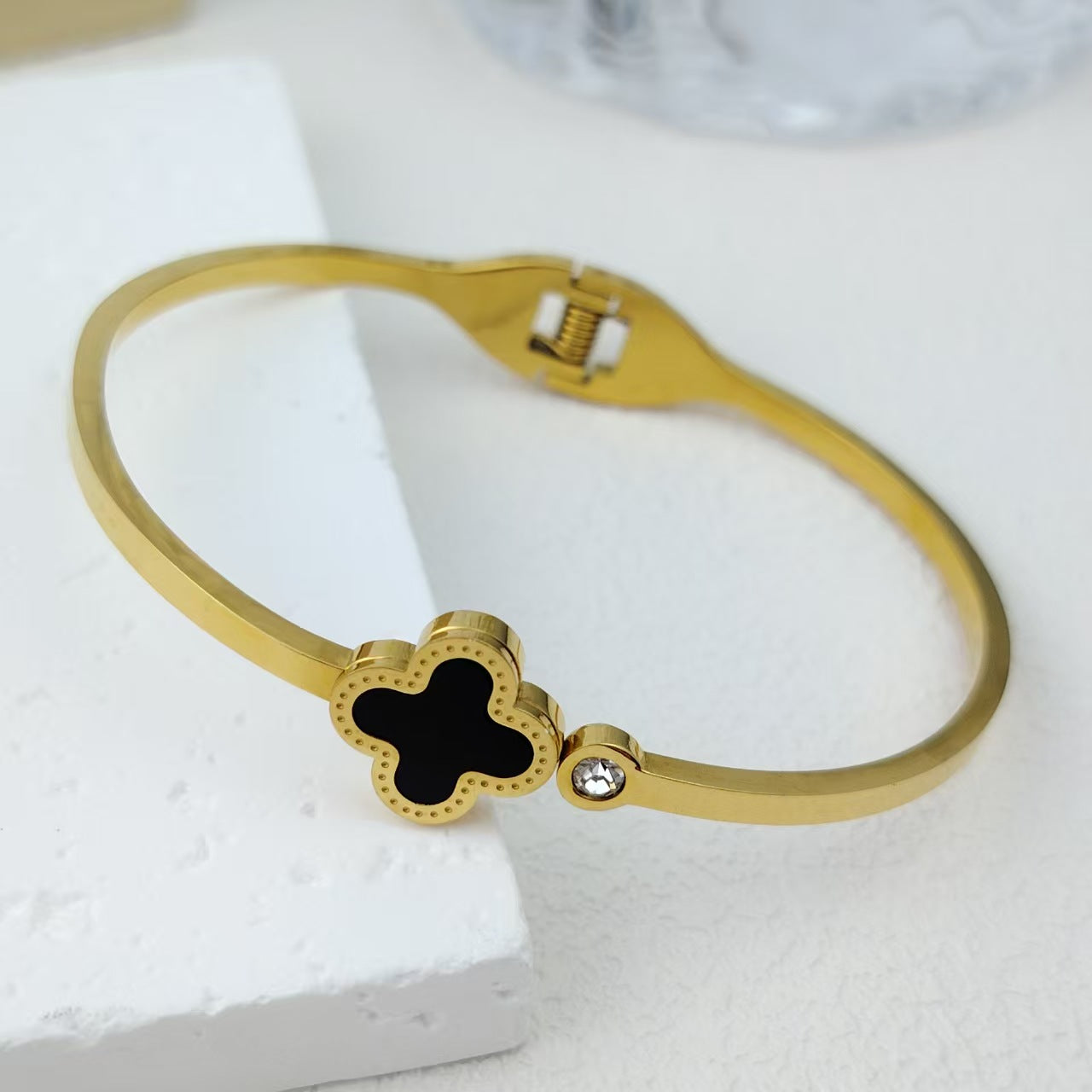 Four-Leaf Clover Crystal Gold-Plated Cuff Bracelet - BR-01