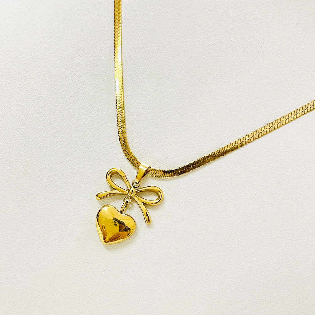 Golden Love Knot Necklace - NK-01