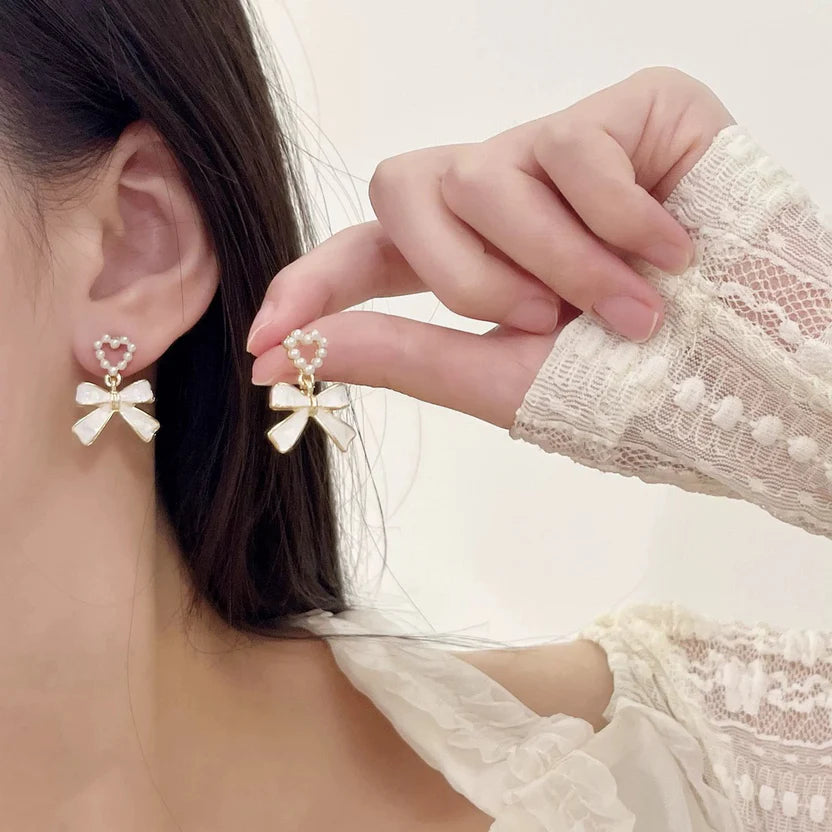 Pearl Heart Bow Drop Earrings - AR - 181