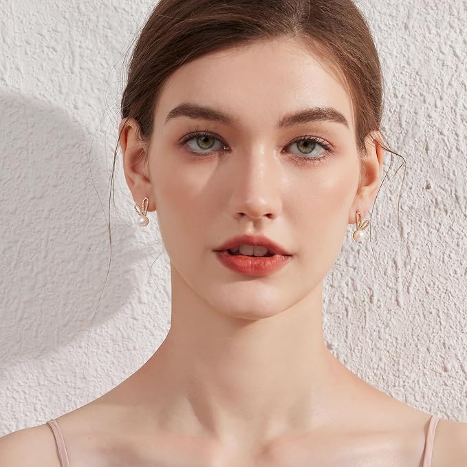 Crystal Bunny Ear Pearl Stud Earrings - AR - 172