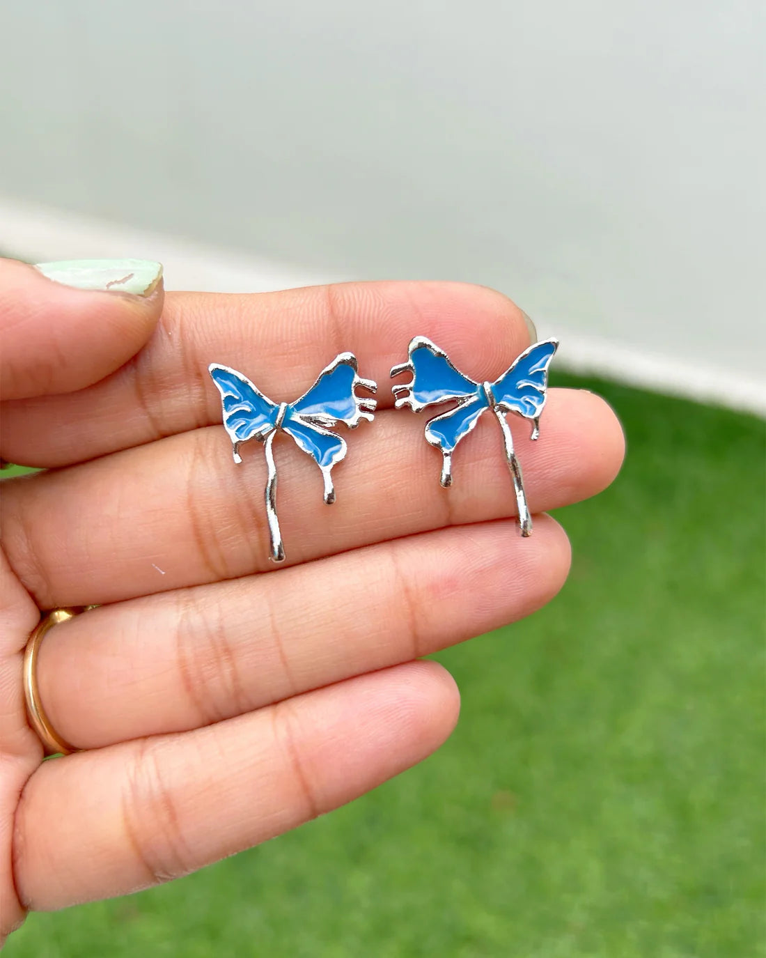 Blue butterfly enamel earrings - AR-157