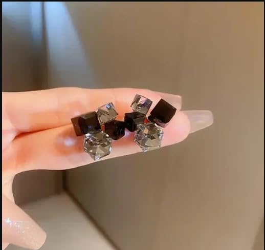 Modern geometric crystal cube earrings - AR-160