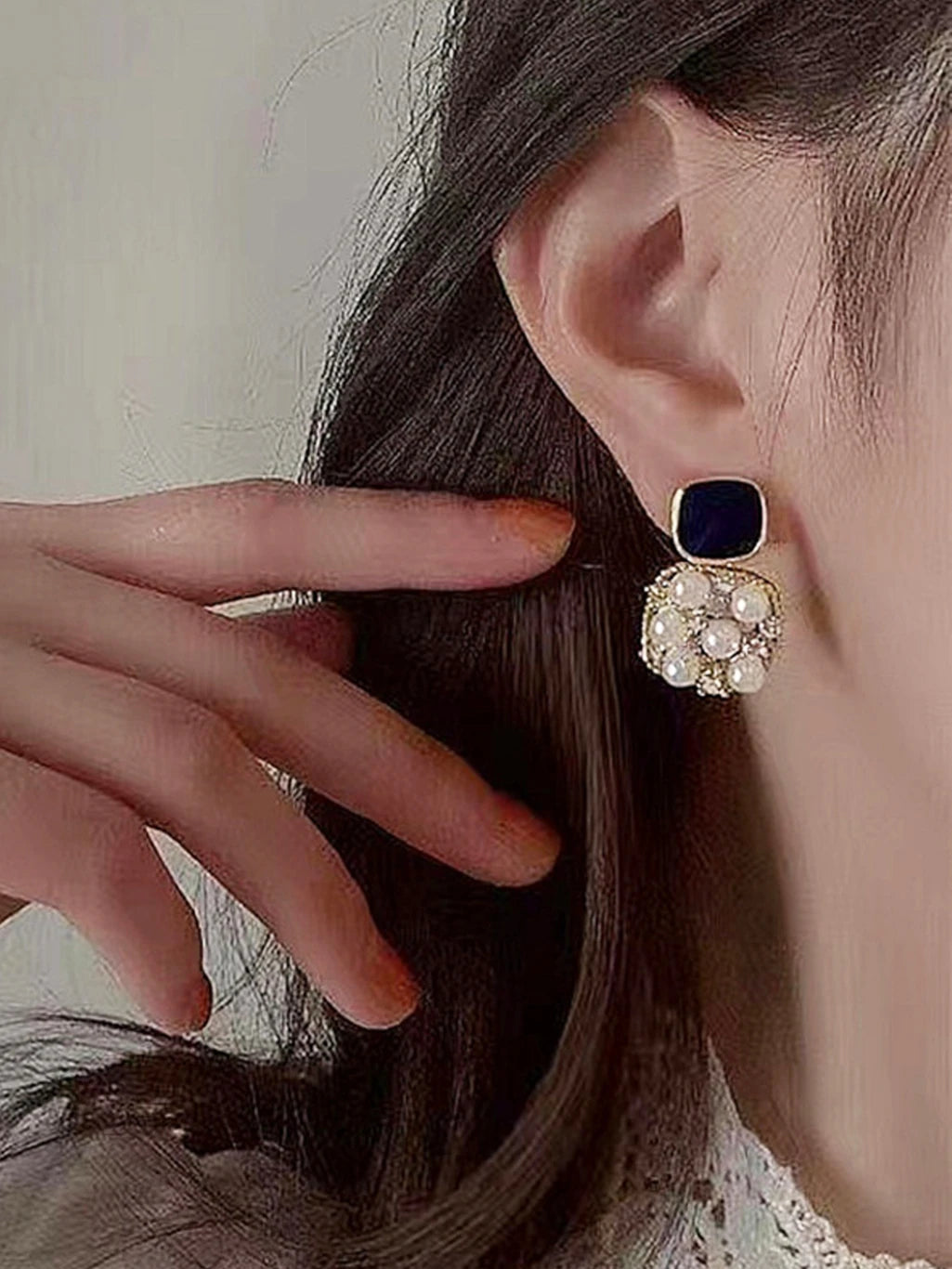 Gold-Plated Black Enamel and Pearl Cluster Earrings - AR-118
