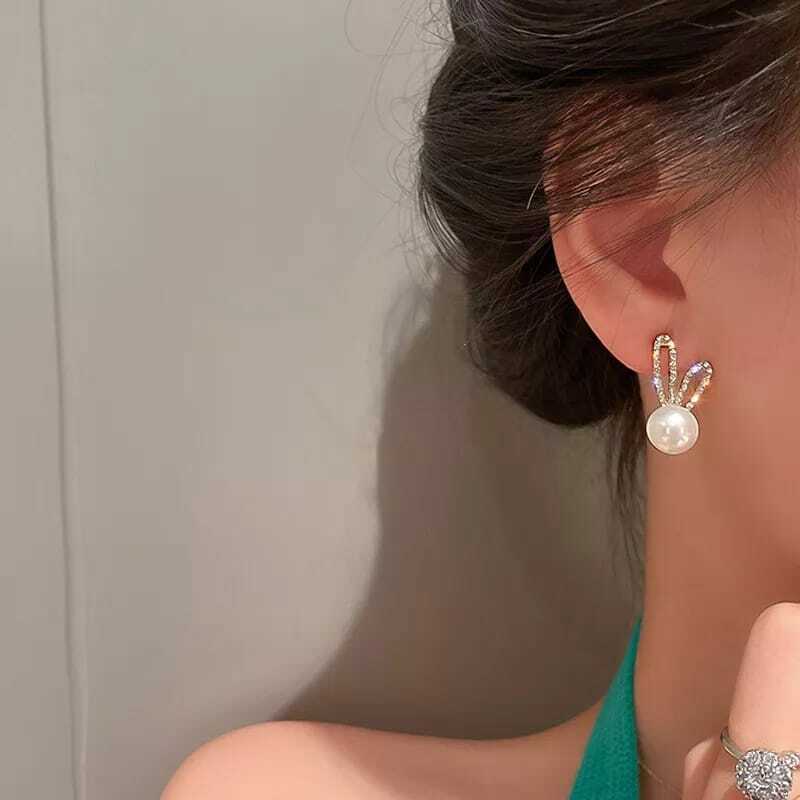 Crystal Bunny Ear Pearl Stud Earrings - AR - 172