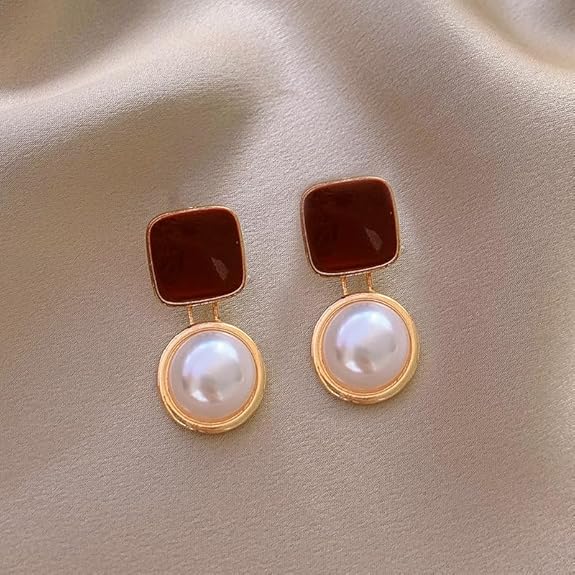 Red Square Pearl Earrings - AR-102