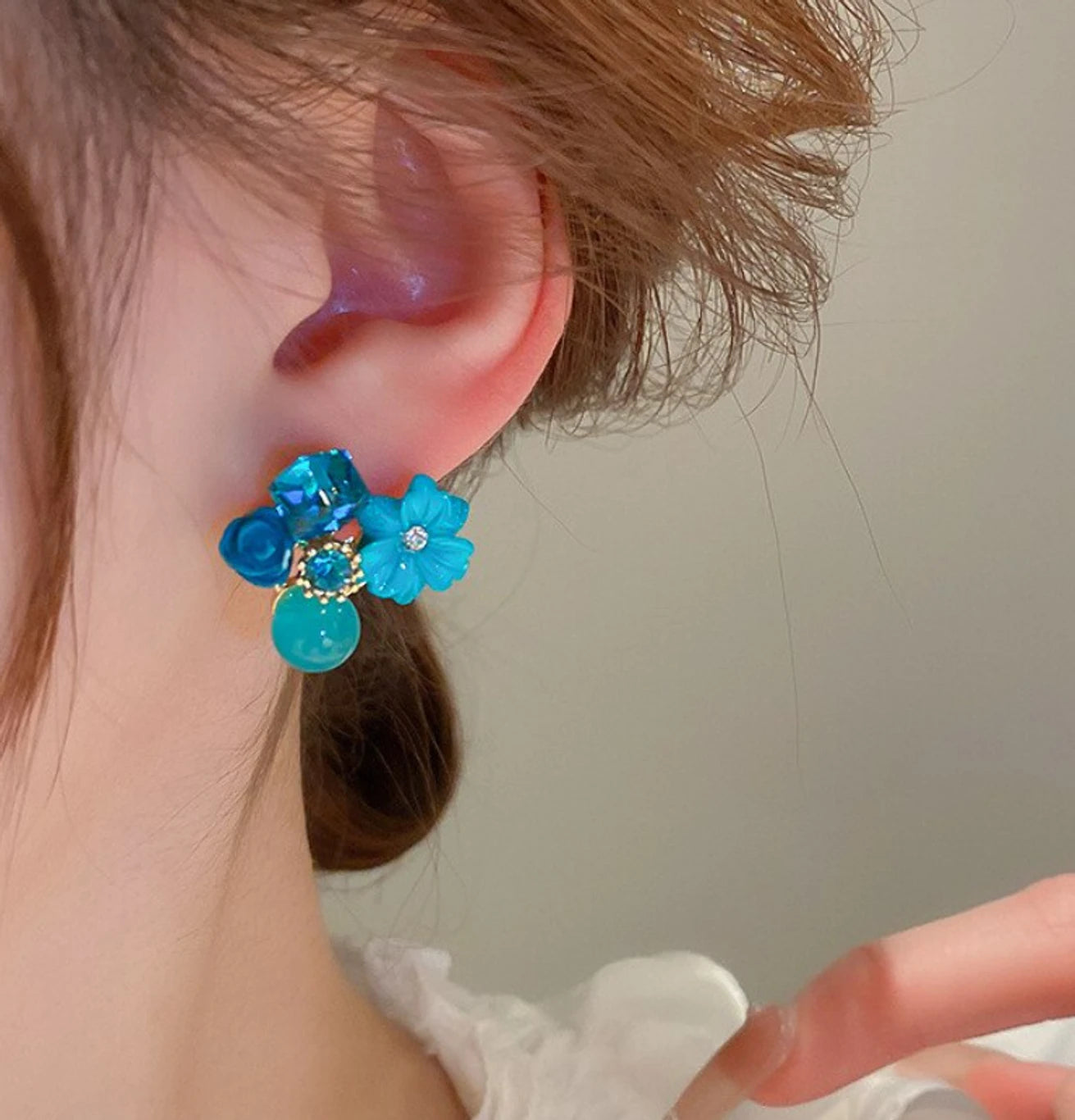 Turquoise Flower Crystal Stud Earrings - AR - 188 - 189 - 190 - 191