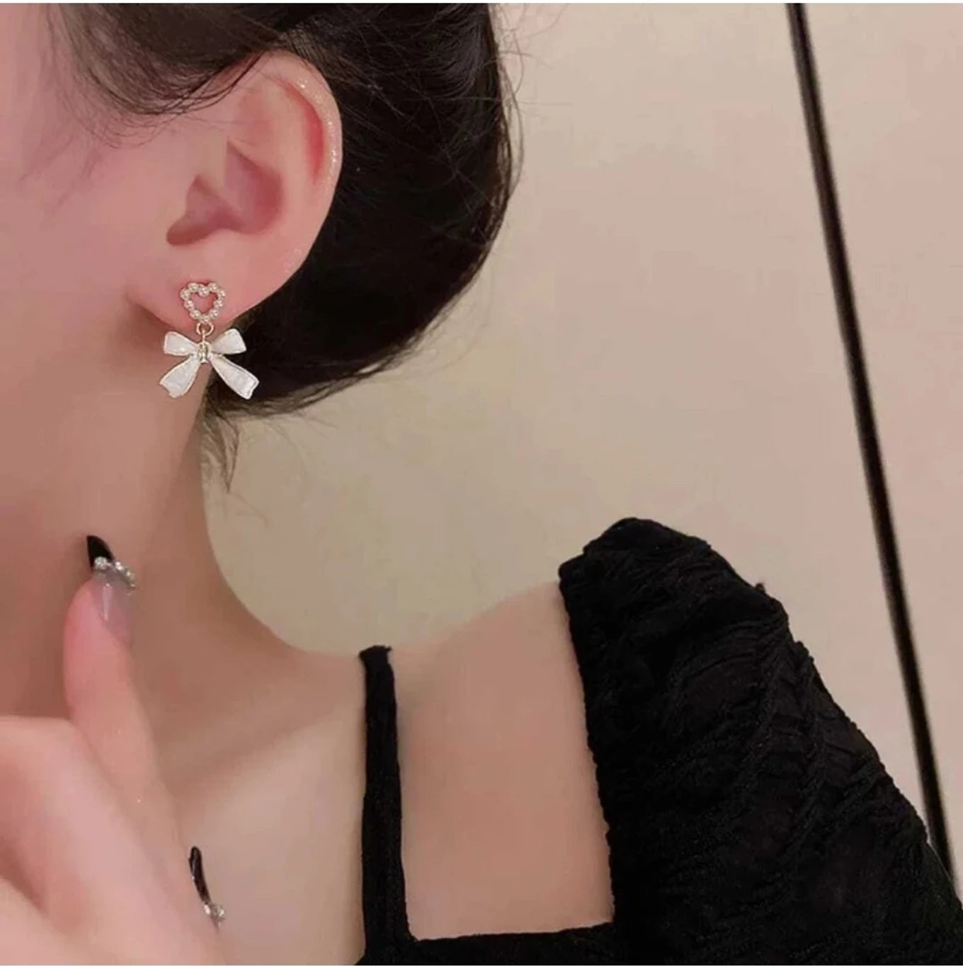 Pearl Heart Bow Drop Earrings - AR - 181
