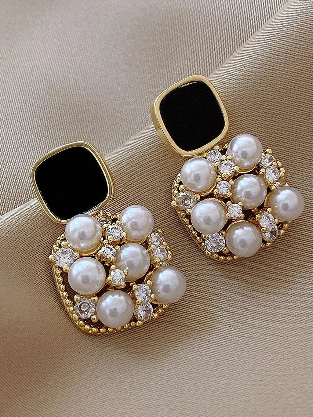 Gold-Plated Black Enamel and Pearl Cluster Earrings - AR-118