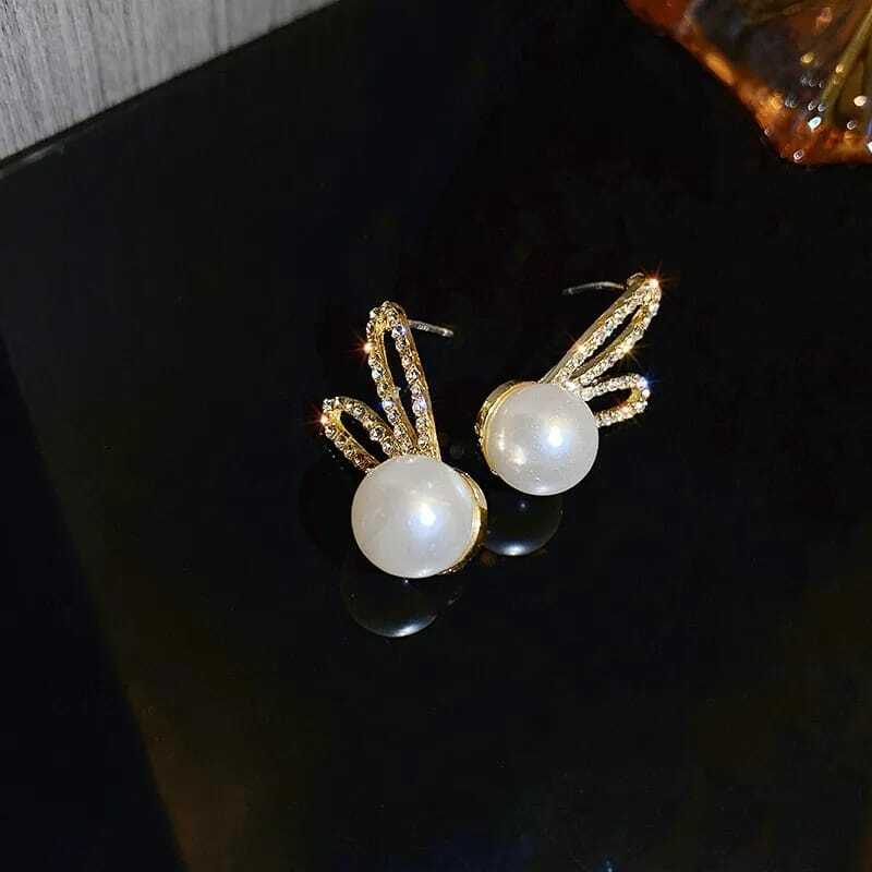 Crystal Bunny Ear Pearl Stud Earrings - AR - 172