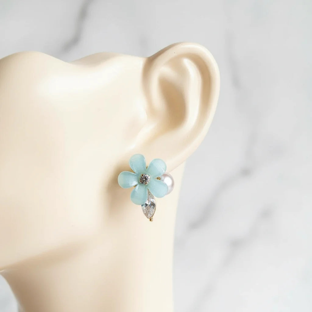 Blooming Blue Flowers Stylish Earring - AR-104