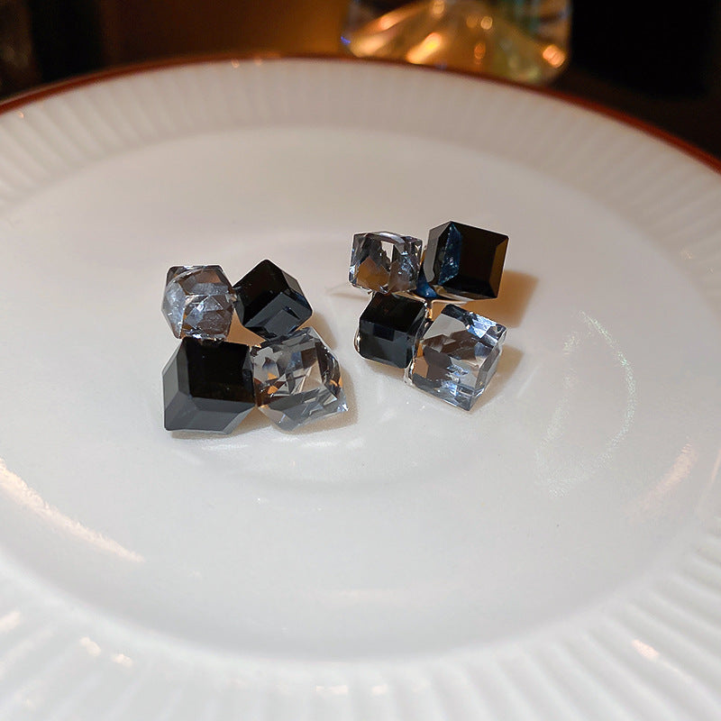Modern geometric crystal cube earrings - AR-160