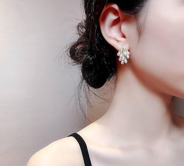 Bunch Of Grapes Gold Plated Stud Earrings - AR-21