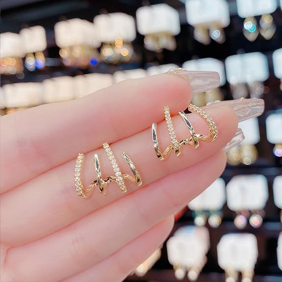 Golden Diamond Claw Earrings - AR-10