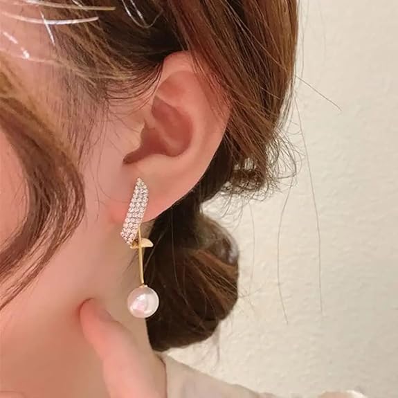 Korean-inspired Diamond Pearl Earrings - AR-112
