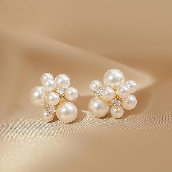 Pearl cluster stud earrings - AR-154