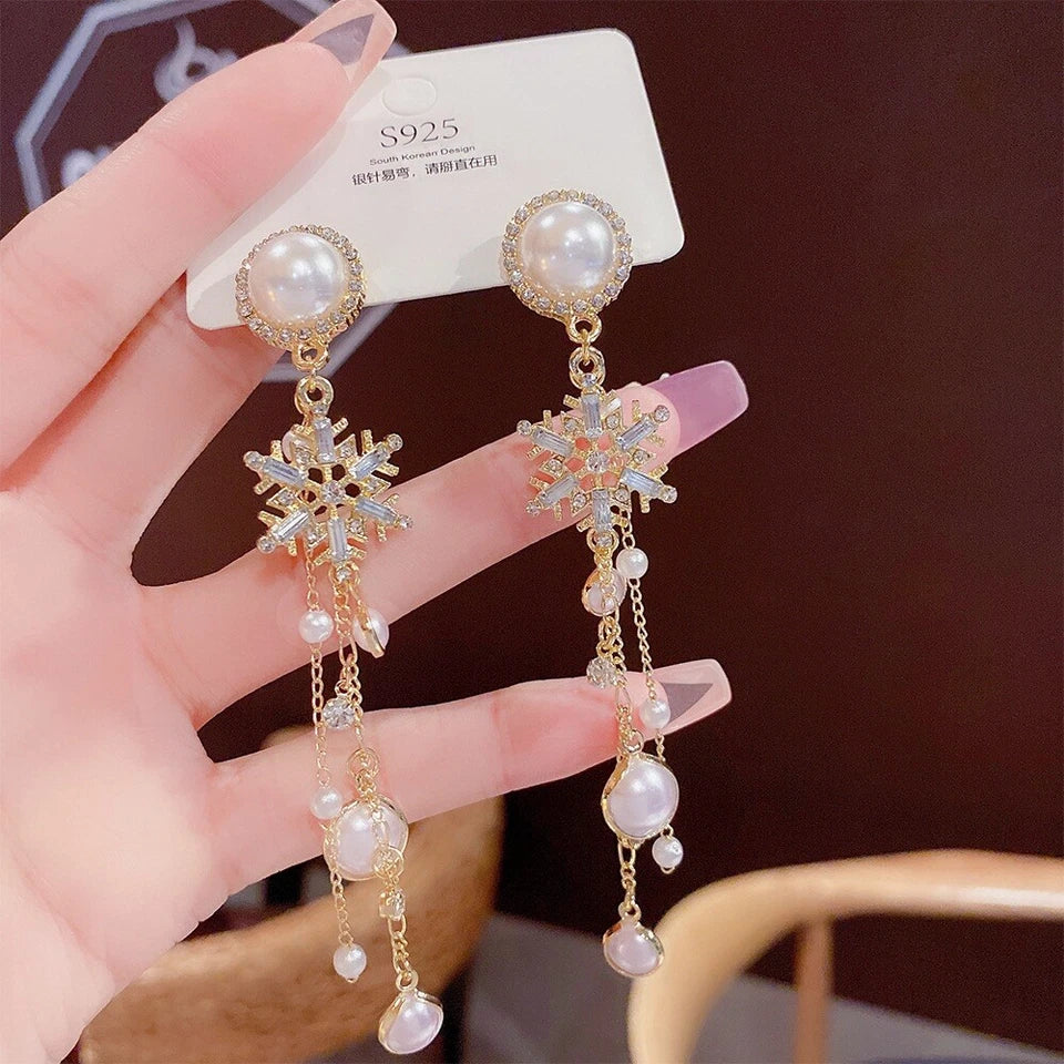 Golden Snowflake Earrings - AR-124