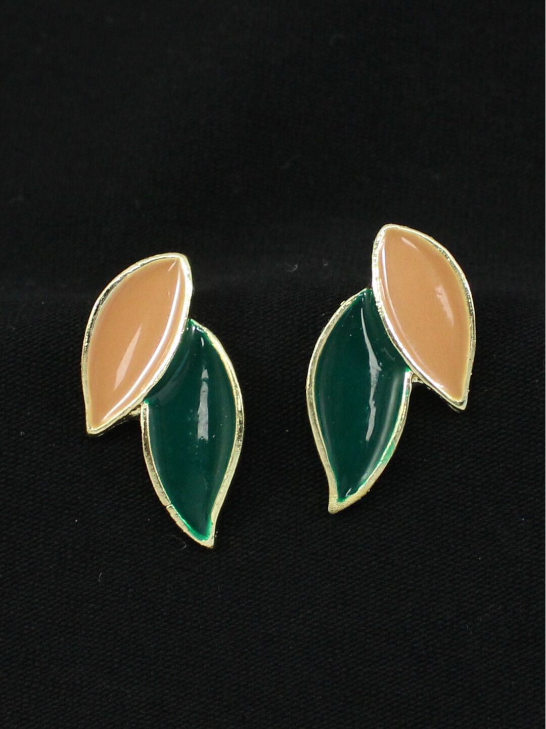 Aurelia Leaf Pearl Earrings - AR-129