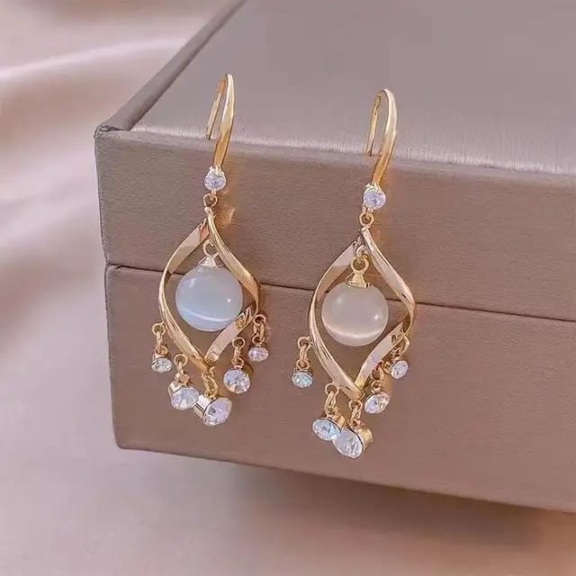Elysian Pearl Cascade Earrings - AR - 171