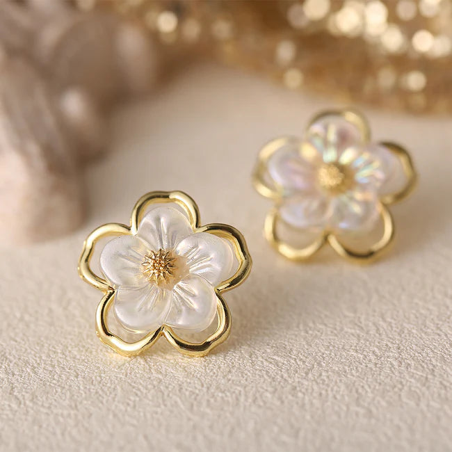 Blossom Flower Stud Earring- AR-28