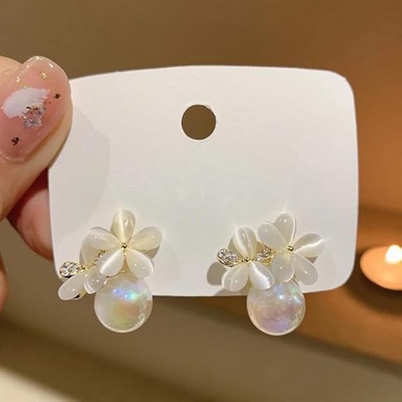 Pearl Flower Stud Earrings - AR-41