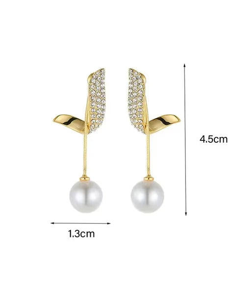 Korean-inspired Diamond Pearl Earrings - AR-112