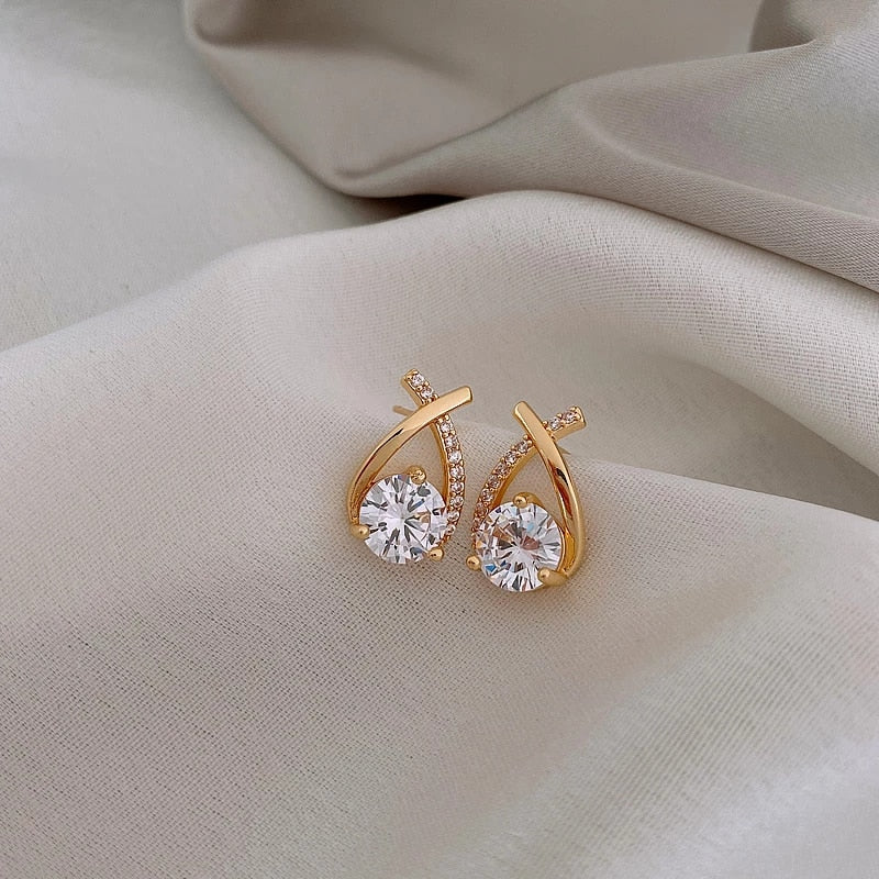 Teardrop Cubic Zirconia Earrings - AR-100