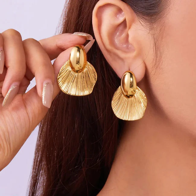 Gold Shell Fan Statement Earrings - AR - 184 - 185