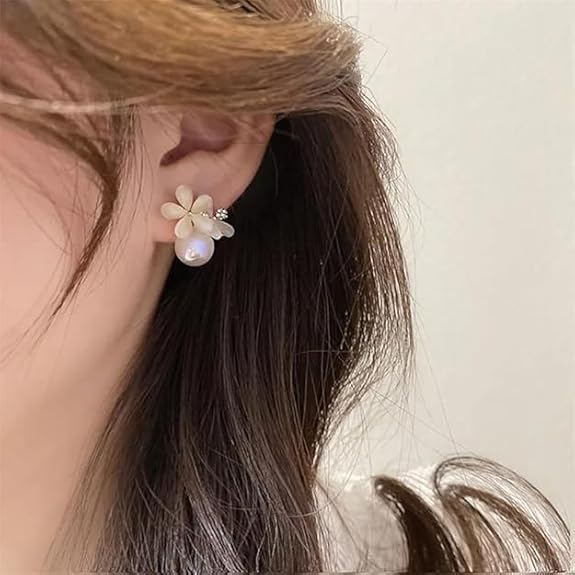 Pearl Flower Stud Earrings - AR-41