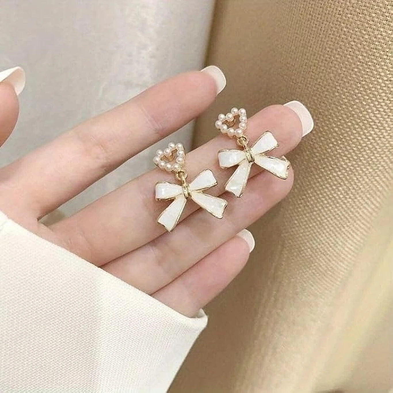 Pearl Heart Bow Drop Earrings - AR - 181