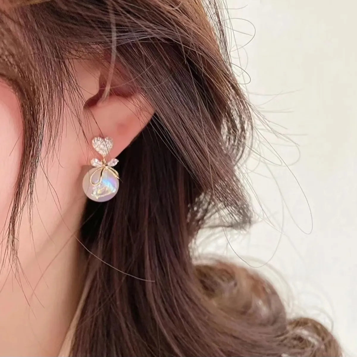 Korean Exquisite Bow Pearl Earrings - AR-113