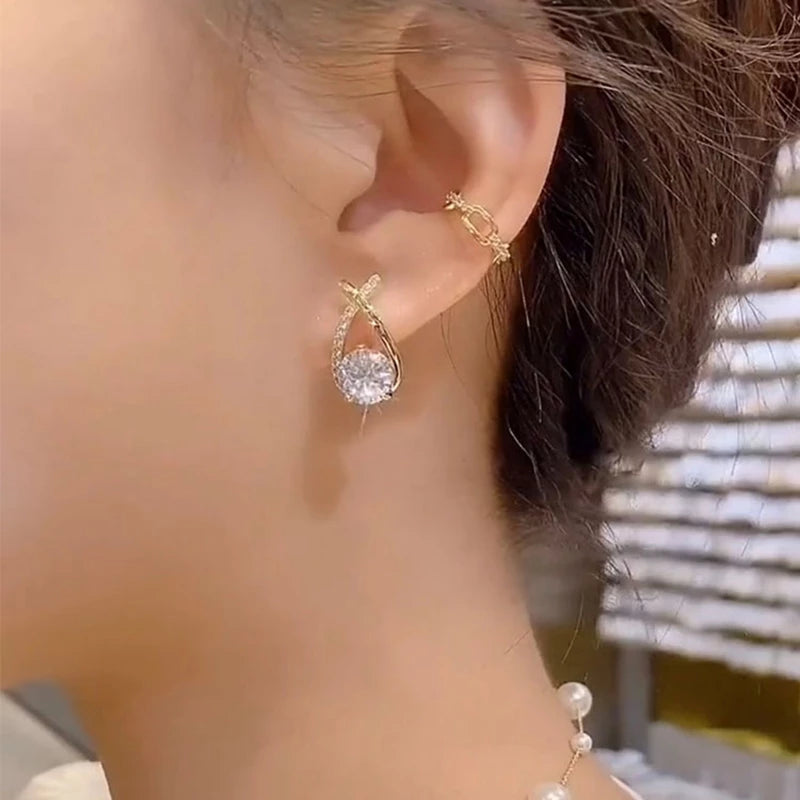 Teardrop Cubic Zirconia Earrings - AR-100